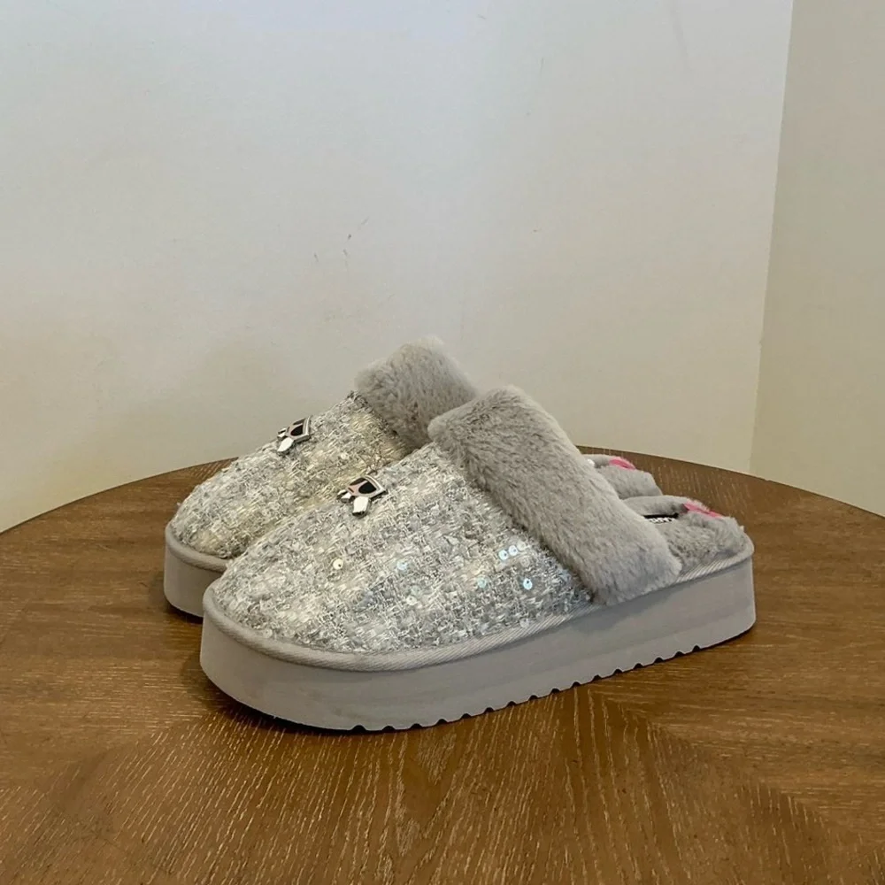 Karl Lagerfeld Hessa Tweed Gold Faux Fur Trim Platform Slides